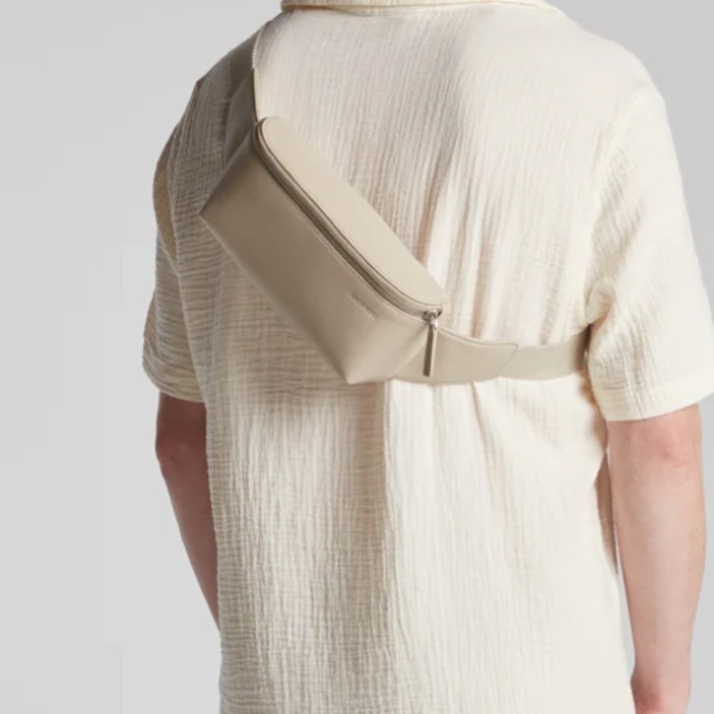 Nwot monos sling bag Ivory (Vegan Leather) - Picture 2 of 5